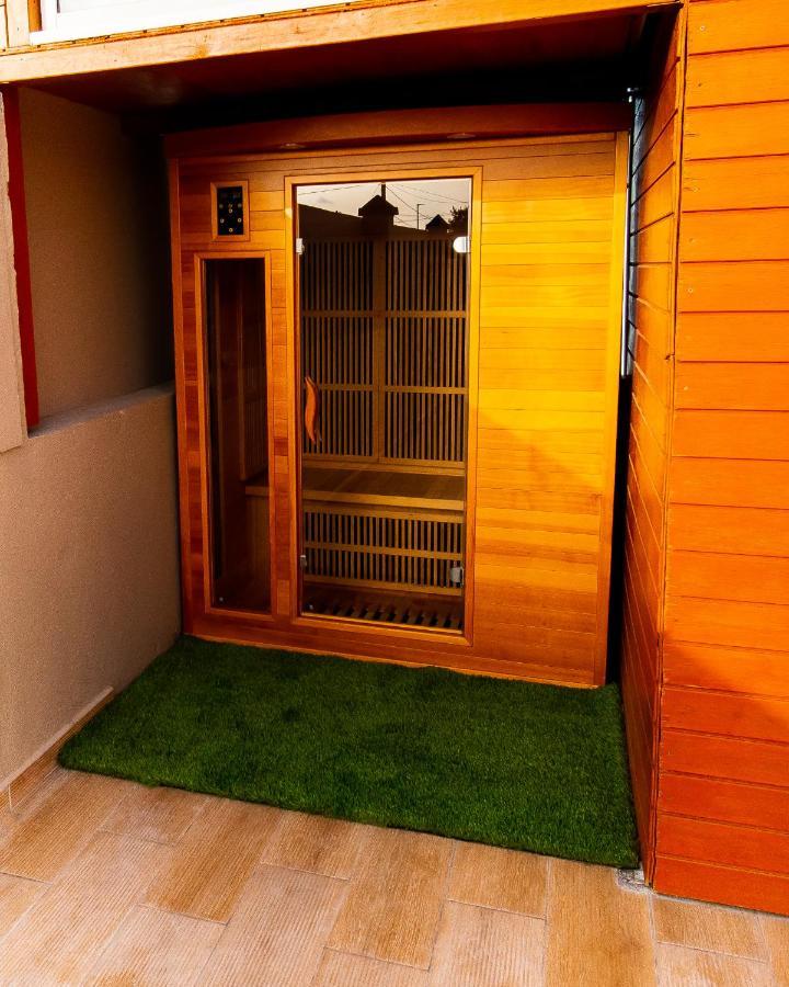 Evasion En Plein Coeur De La Ville T2 Jacuzzis Sauna Et Piscine Au Centre De Port-Louis Exterior foto
